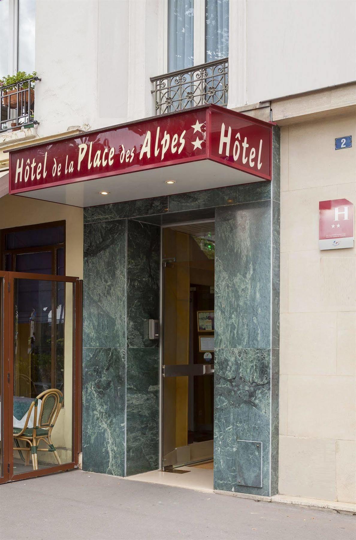 Hotel De La Place Des Alpes ปารีส ภายนอก รูปภาพ